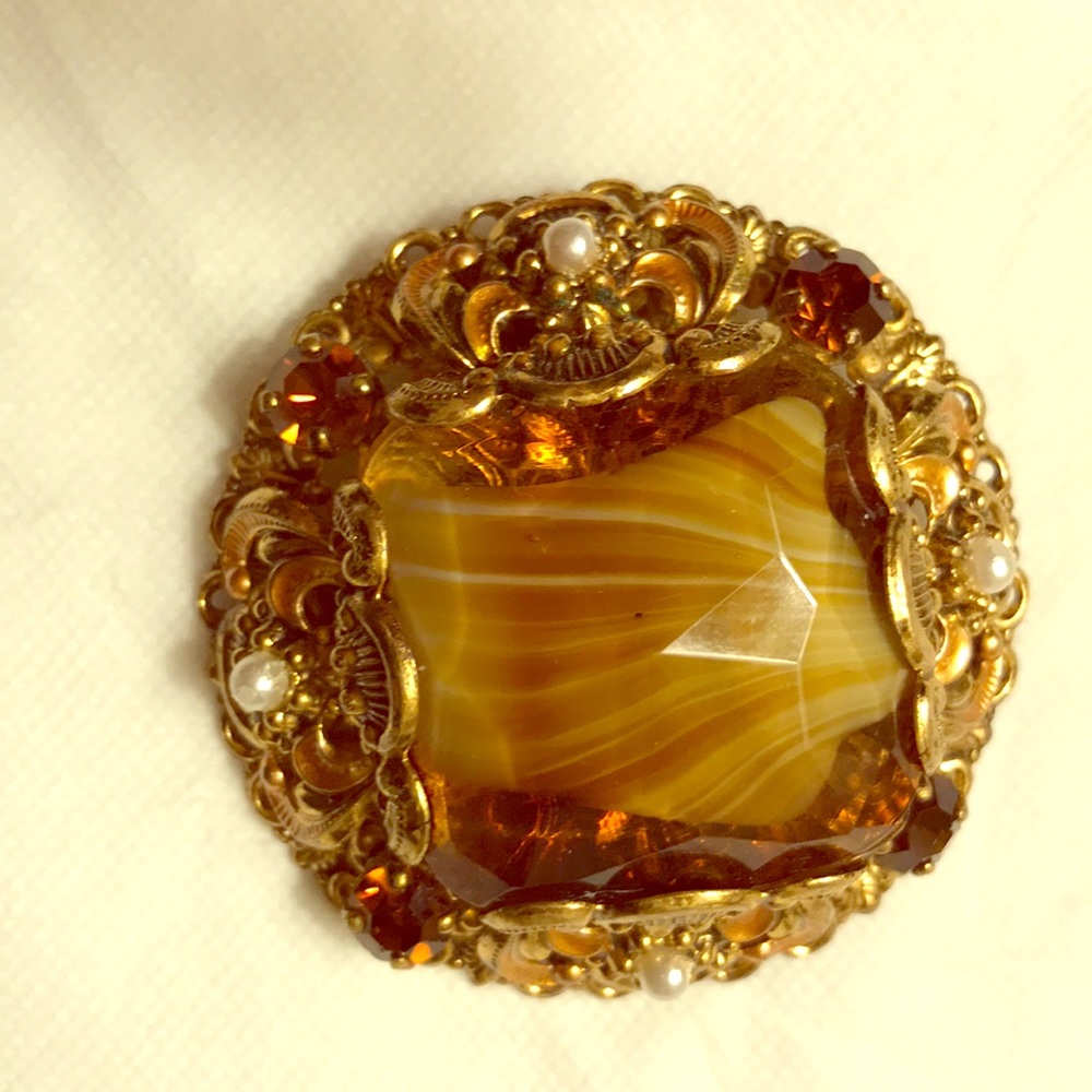 VINTAGE TIGER EYE STONE GOLD TONED BROOCH PIN